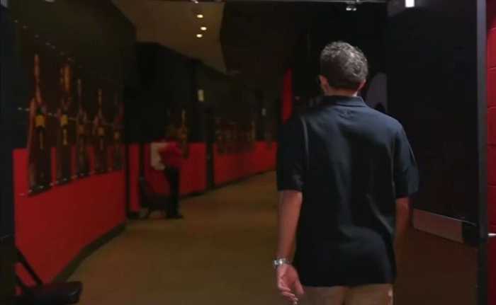 球队老大，比赛中被交易！NBA就是如此冷血且无情，别谈忠诚！