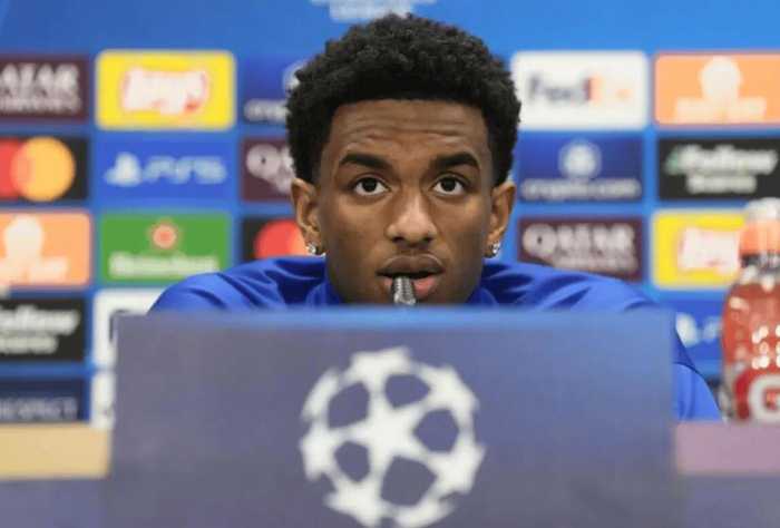 巴萨考虑出售青训左后卫巴尔德，巴黎曾有意引进