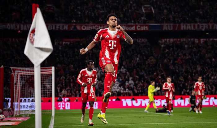 拜仁三叉戟合造86球，迪亚斯创纪录迎战旧主塔